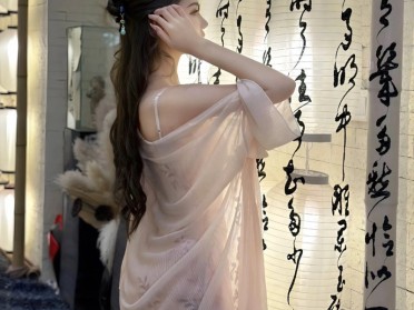 在浓淡的墨彩色里西安品茶t台海选实体店读懂东方艺术的绚烂